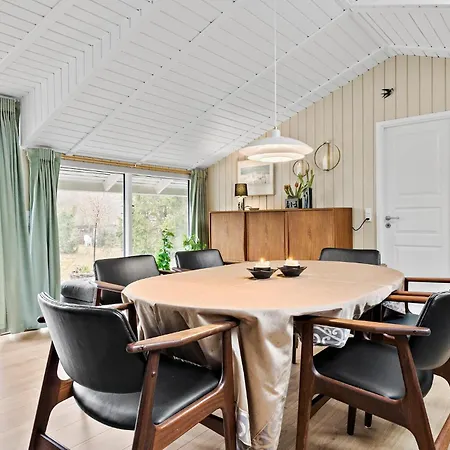 Amazing In Aakirkeby With Wifi Vester Somarken