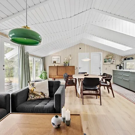 Holiday home Amazing In Aakirkeby With Wifi *
